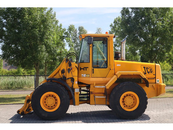Utovarivač točkaš JCB 426