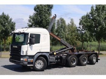 Kamion sa hidrauličnom kukom SCANIA P124