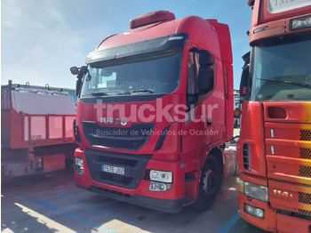Tegljač IVECO Stralis 440