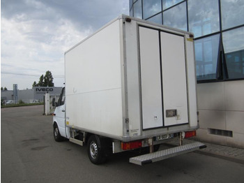 Dostavno vozilo hladnjača Mercedes 308D: slika 3 Dostavno vozilo hladnjača Mercedes 308D: slika 3