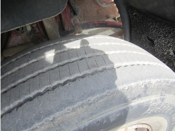 Kamion sa hidrauličnom kukom Renault Midliner 180: slika 2