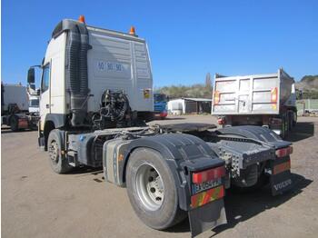 Tegljač Volvo FMX 460: slika 5