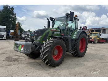 Traktor FENDT 724 Vario