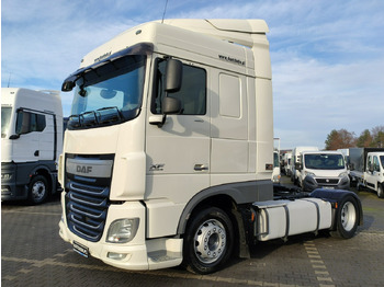 Tegljač DAF XF 106 460