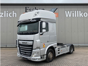 Tegljač DAF XF 530
