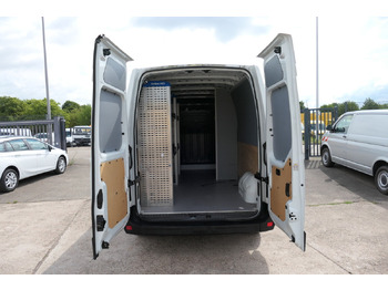 RENAULT Master 130 dCi L3H2 Euro6 KLIMA COC Regal RENAULT Master 130 dCi L3H2 Euro6 KLIMA COC Regal: slika 1 RENAULT Master 130 dCi L3H2 Euro6 KLIMA COC Regal RENAULT Master 130 dCi L3H2 Euro6 KLIMA COC Regal: slika 1