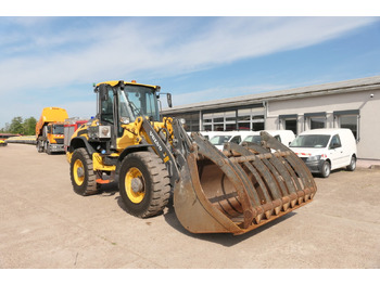 Utovarivač točkaš VOLVO L45H