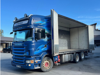 Kamion sa zatvorenim sandukom SCANIA R 620