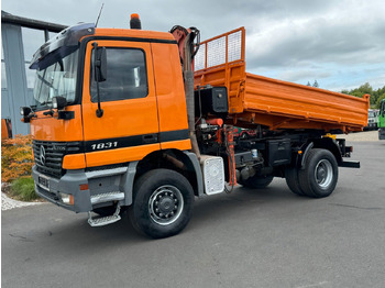 Istovarivač MERCEDES-BENZ Actros 1831