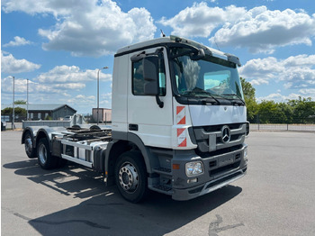 Kamion sa golom šasijom i zatvorenom kabinom Mercedes-Benz Actros 2532 6x2  MP 3 Lenkachse /Liftachse / Mercedes-Benz Actros 2532 6x2  MP 3 Lenkachse /Liftachse /: slika 2