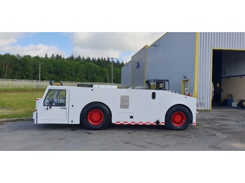 Aerodromski traktor SOVAM