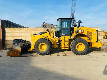 Utovarivač točkaš CATERPILLAR 950GC