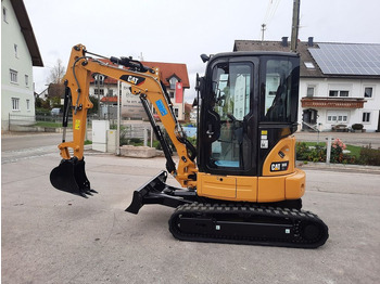 Mini bager CATERPILLAR 303E