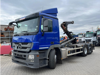 Kamion sa hidrauličnom kukom MERCEDES-BENZ Actros 2541