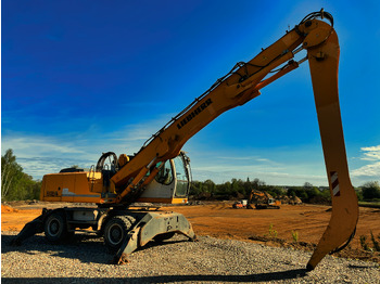 Građevinska mašina LIEBHERR A 924