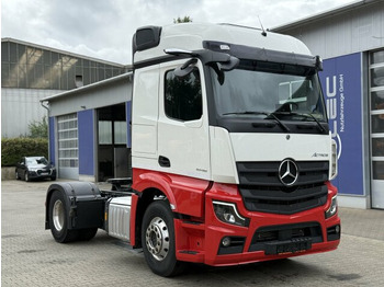 Tegljač MERCEDES-BENZ Actros 1846