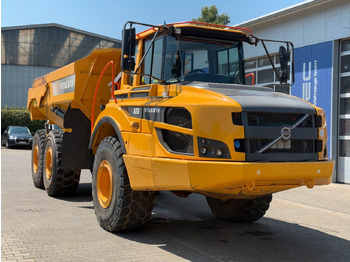 Zglobni kiper VOLVO A25G