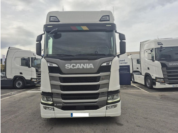 Tegljač SCANIA R 450