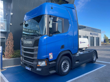 Tegljač SCANIA R 450