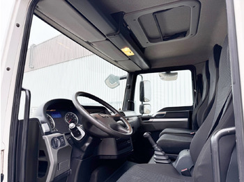 Interior photo 1: Kamion sa zatvorenim sandukom MAN TGL 8.150 4x2 BL TGL 8.150 4x2 BL, Möbelkoffer mit Rolltor