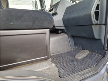 Kamion sa dizalicom, Kamion sa tovarnim sandukom MAN TGM 18.340 4x2 BL TGM 18.340 4x2 BL, Atlas Ladekran 135.2 V, 9.8m - 1040 kg: slika 2