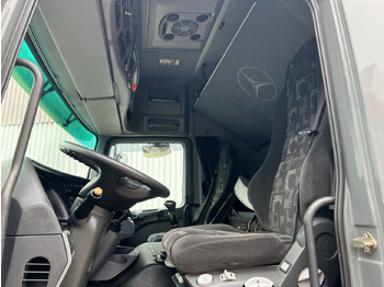 Kamion sa golom šasijom i zatvorenom kabinom Mercedes-Benz Actros 3346 AK 6x6 Actros 3346 AK 6x6: slika 4
