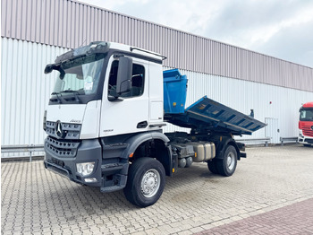 Istovarivač MERCEDES-BENZ Arocs 1833