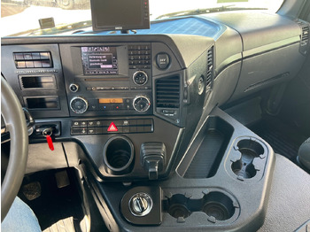 Kamion za utovaranje kontejnera Mercedes-Benz Arocs 2045 AK 4x4 Arocs 2045 AK 4x4, GROUNDER, Funk: slika 3 Kamion za utovaranje kontejnera Mercedes-Benz Arocs 2045 AK 4x4 Arocs 2045 AK 4x4, GROUNDER, Funk: slika 3