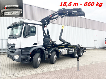 Kamion sa hidrauličnom kukom MERCEDES-BENZ Arocs 4142