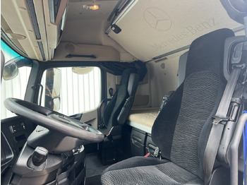 Interior photo 2: Tegljač Mercedes-Benz Actros 1843 LS 4x2 Actros 1843 LS 4x2, Retarder