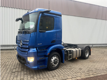 Tegljač MERCEDES-BENZ Actros 1843