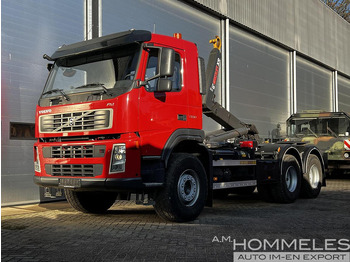 Kamion sa hidrauličnom kukom VOLVO FM 330