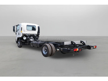Kamion sa golom šasijom i zatvorenom kabinom Isuzu FSR 4x2 Chassis: slika 5