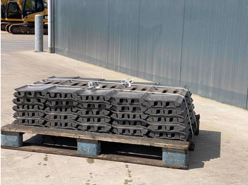 Ram/ Šasija za Građevinska mašina novi Case CX290 / CX300 Shoes/Pads: slika 5