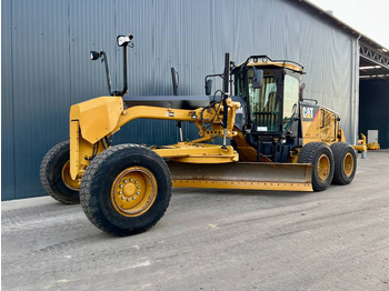 Grejder CATERPILLAR 140M