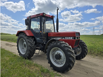 Traktor CASE IH XL
