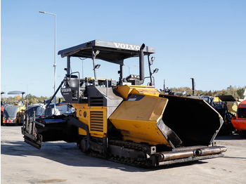 Asfaltni finišer VOLVO ABG 6820: slika 4