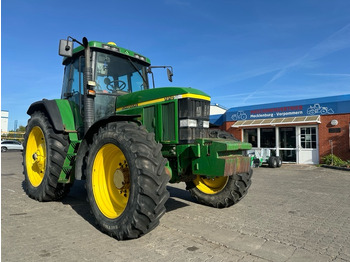 Traktor JOHN DEERE 7810