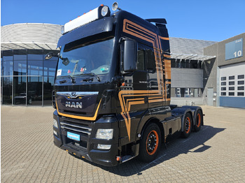 Tegljač MAN TGX 26.510
