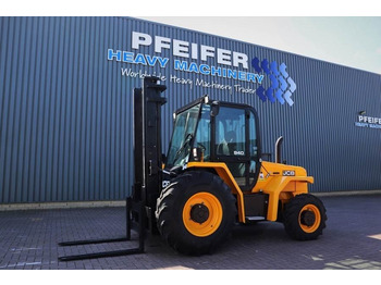 Terenski viljuškar JCB