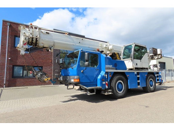 Autokran za sve terene LIEBHERR LTM 1040-2.1