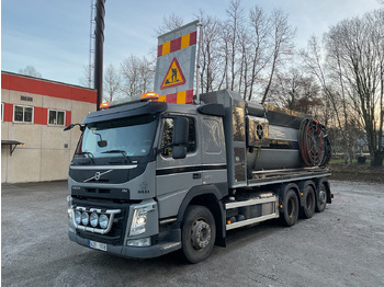 Kamion VOLVO FM