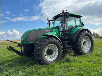 Traktor VALTRA T-series