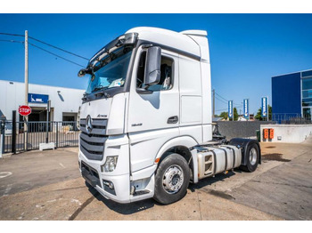 Tegljač MERCEDES-BENZ Actros 1845