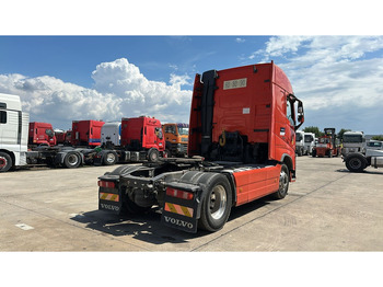 Tegljač Volvo FH 500 (RETARDER / GOOD CONDITION / CLEAN CHASSIS): slika 4