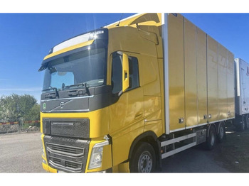 Kamion sa zatvorenim sandukom VOLVO FH 500