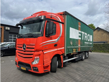 Kamion sa ceradom MERCEDES-BENZ Actros 2642