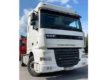 Tegljač DAF XF 95