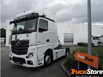Tegljač MERCEDES-BENZ Actros 1845