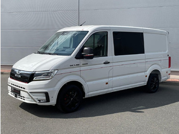Automobil